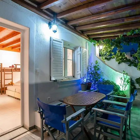 Apartment New Bic Economy 3-4 Adults First Floor N Parikia (Paros)